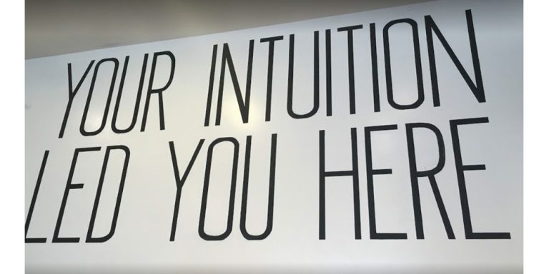 house-intuition-melrose-3220776982